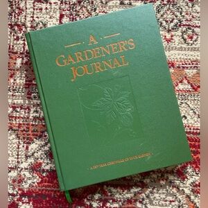 A Gardener’s Journal // A ten year chronicle of your garden